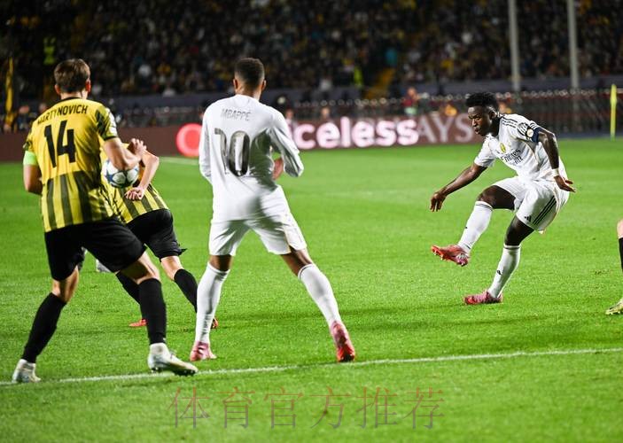 卡西发推祝贺皇马晋级欧冠半决赛:杰出表现 卡西发推祝贺皇马晋级欧冠半决赛:杰出表现